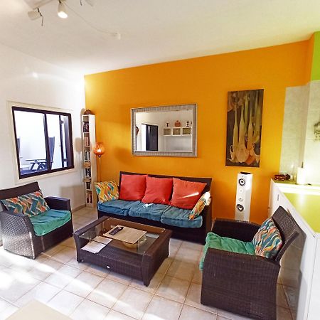 Remarkable 2-Bed House In Chayofa With Pool 외부 사진