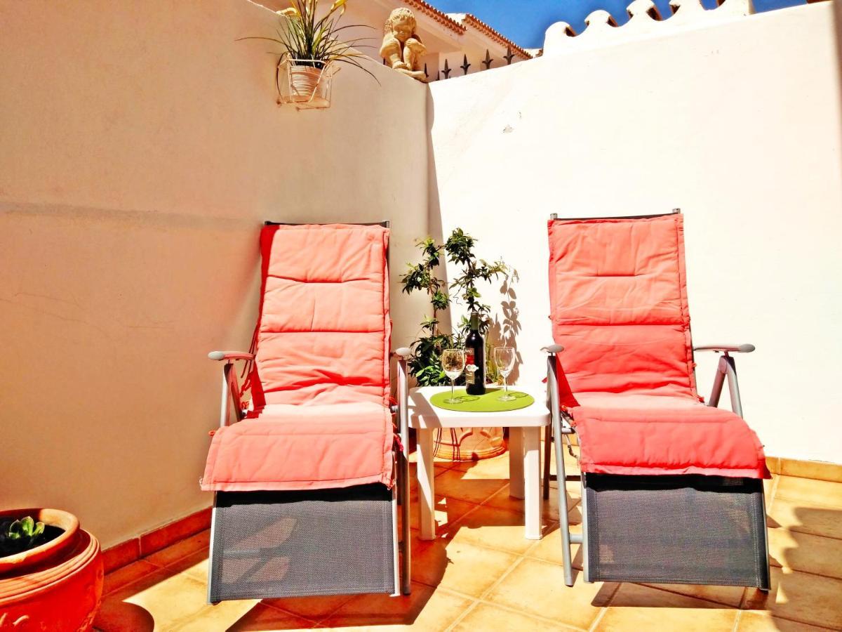 Remarkable 2-Bed House In Chayofa With Pool 외부 사진